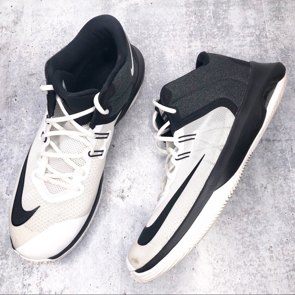 basketball shoes nike black and white